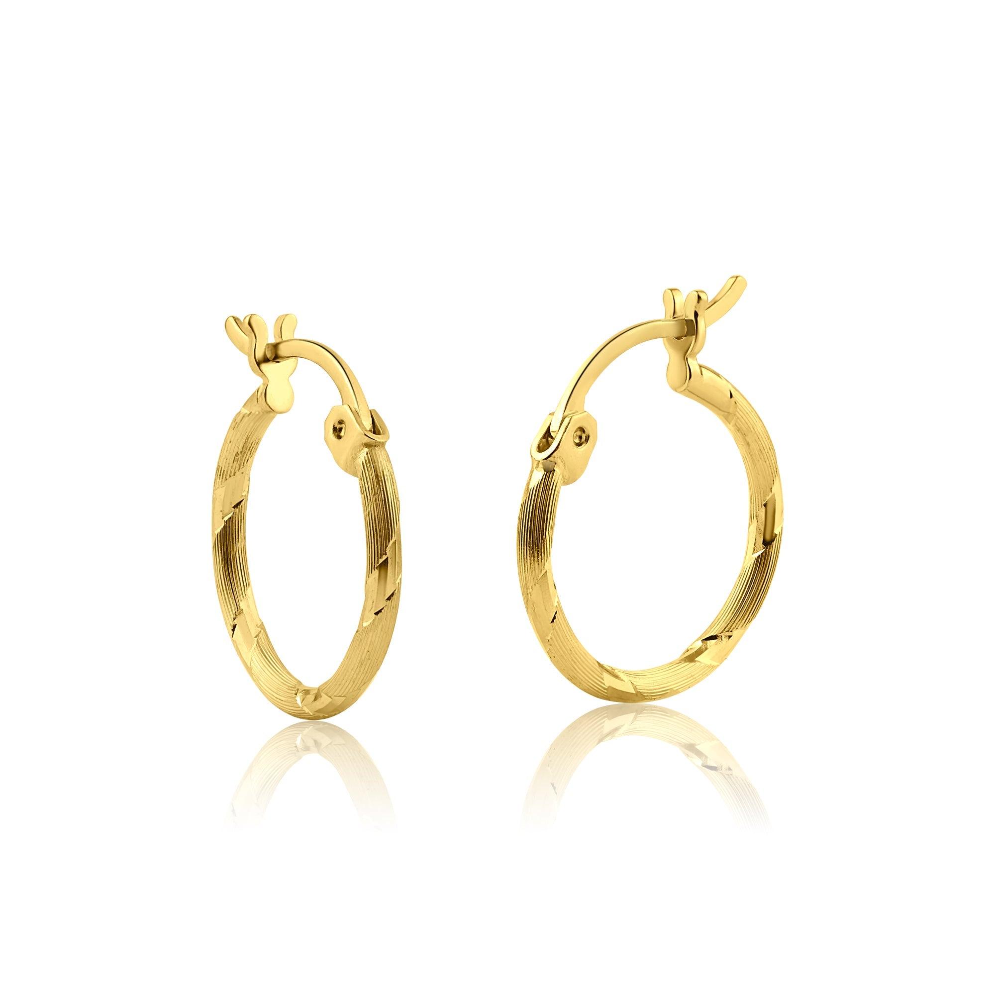 14E00158. - 14 Karat Yellow Gold Diamond Cut Hoop Earring